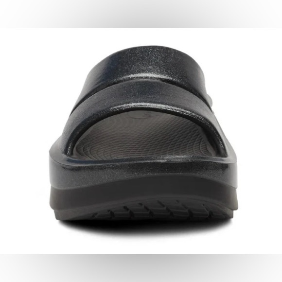 OOFOS Womens OOmega Ooahh Stacked Slip-on | 6 | NIB | Black Sparkle Platforms - Picture 5 of 9